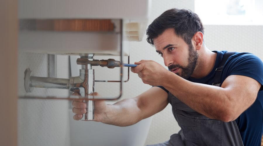 Sink pipe leak repair in Servia, IN